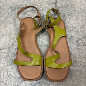 Madewell The Mabel Asymmetric Strap Leather Sandals in Citrus Lime Green, 6.5
